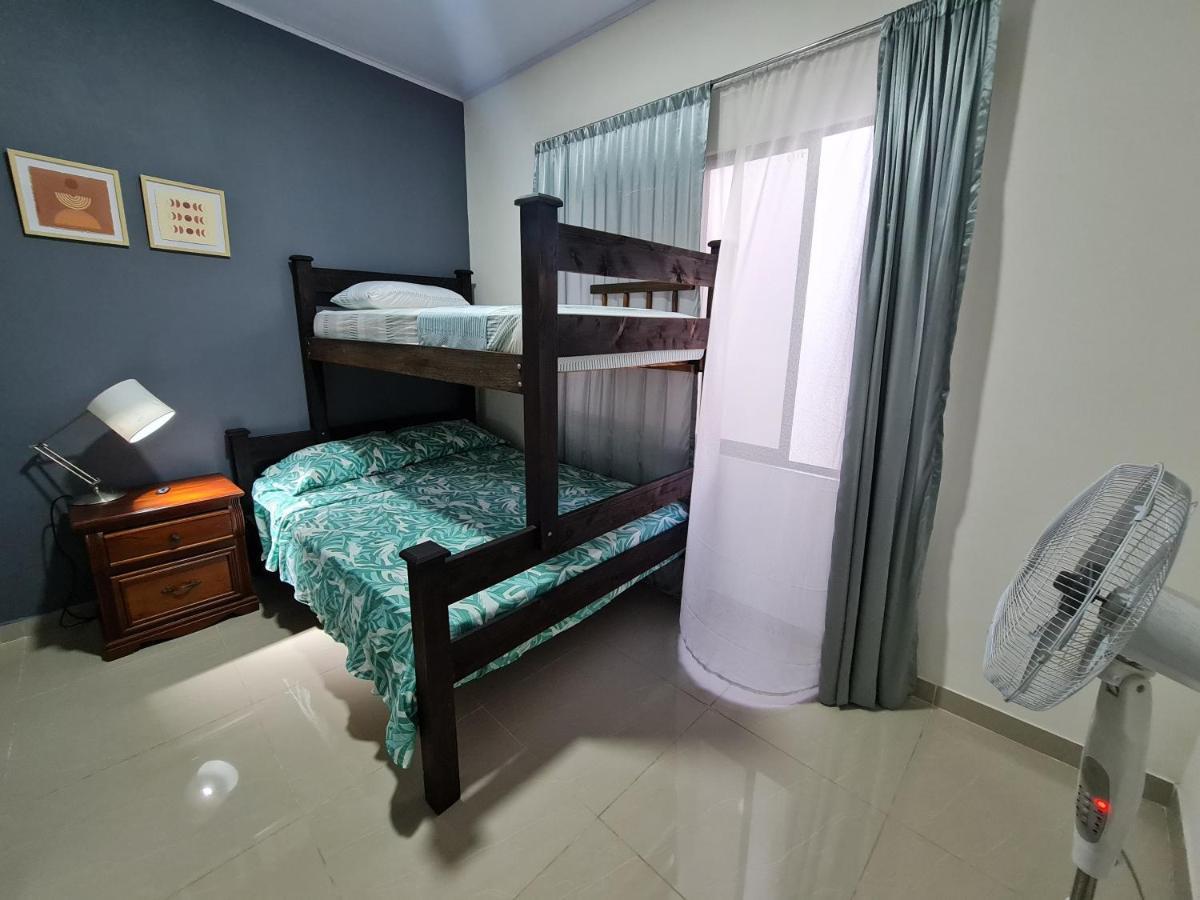 Apartamentos Ave Del Paraiso Alajuela Exteriör bild