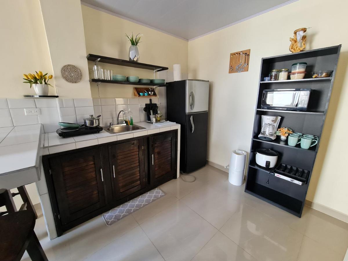 Apartamentos Ave Del Paraiso Alajuela Exteriör bild