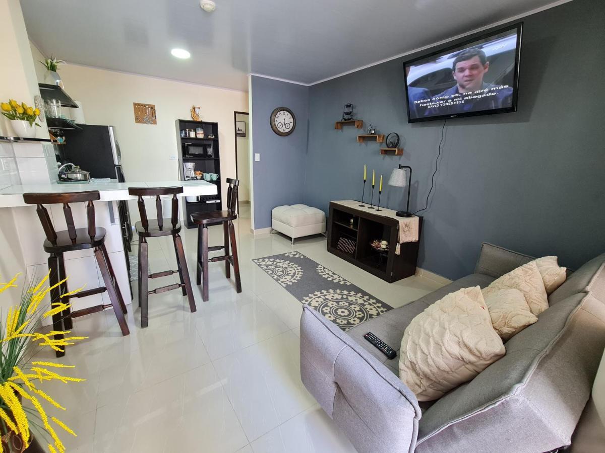 Apartamentos Ave Del Paraiso Alajuela Exteriör bild