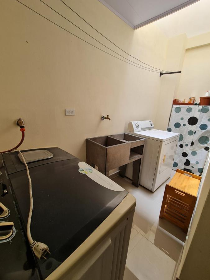 Apartamentos Ave Del Paraiso Alajuela Exteriör bild
