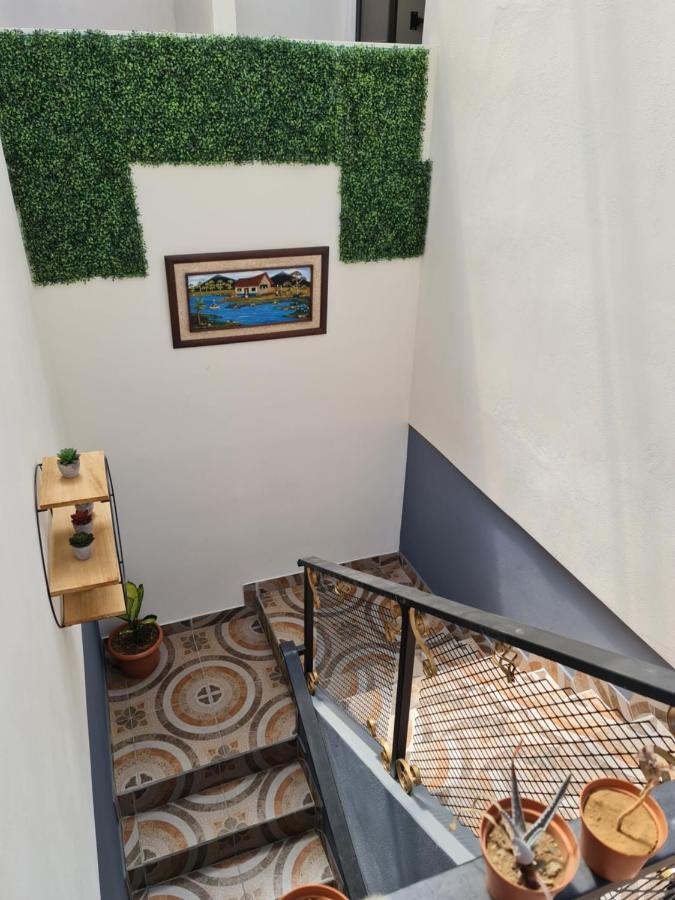 Apartamentos Ave Del Paraiso Alajuela Exteriör bild