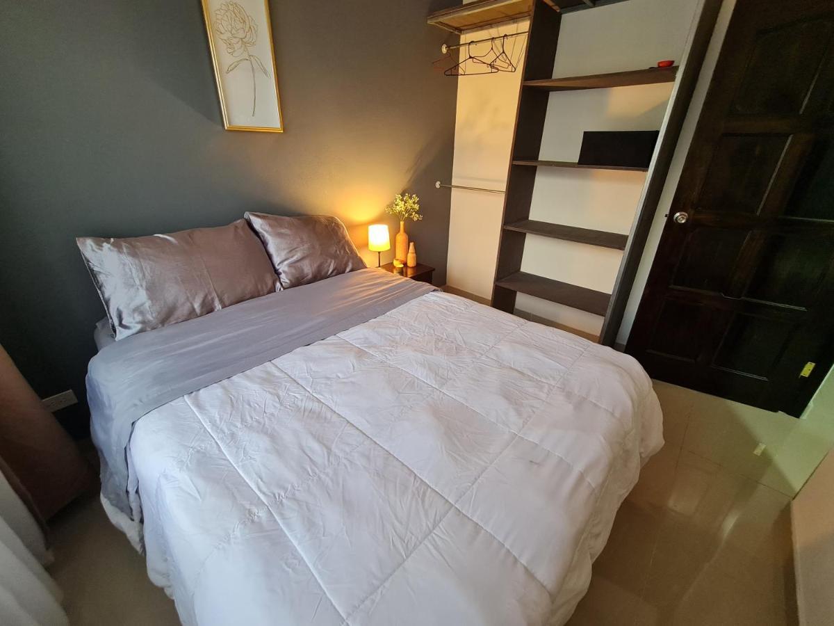 Apartamentos Ave Del Paraiso Alajuela Exteriör bild